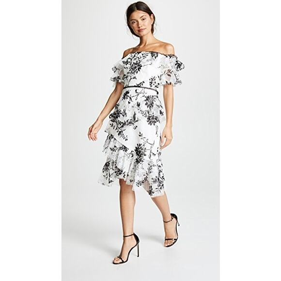 MARCHESA notte Dresses & Skirts - Marchesa Notte Off Shoulder Floral Lace Tiered Dress Size 4